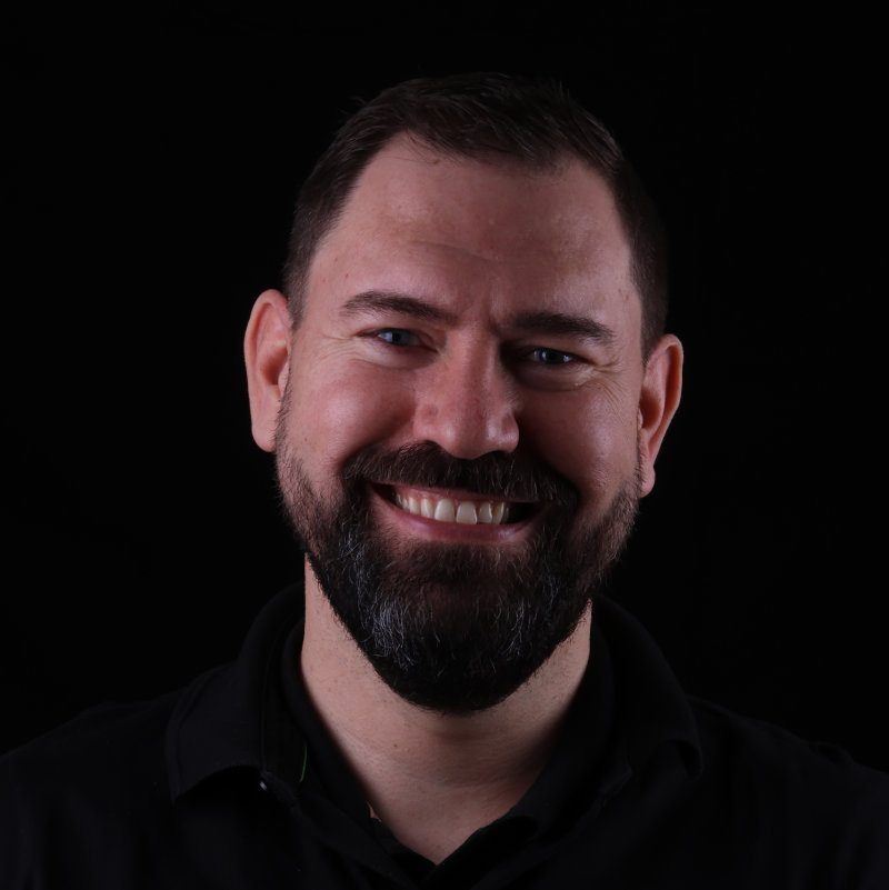 Dr. Boris Karcher